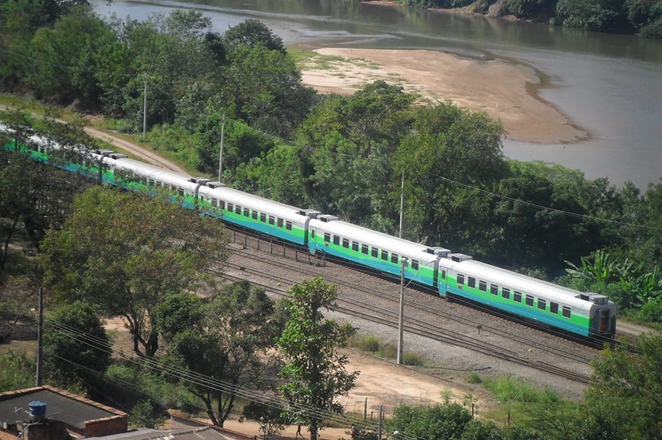 Viagens do Trem da Vale são suspensas