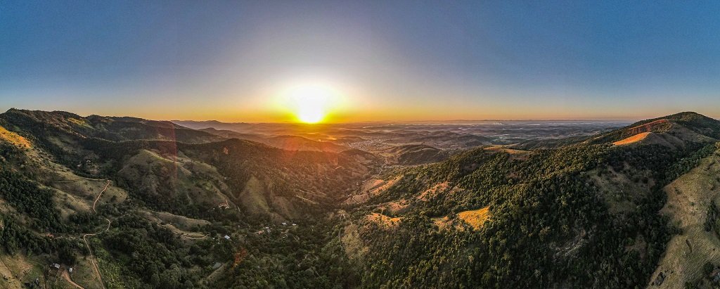 Minas lidera crescimento do turismo e fatura R$ 34 bilhões em 2023