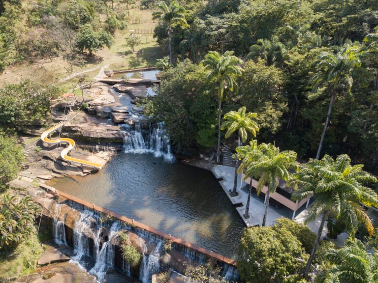 Turismo Mineiro: Potencial Econômico e Estratégias para Atração de Visitantes